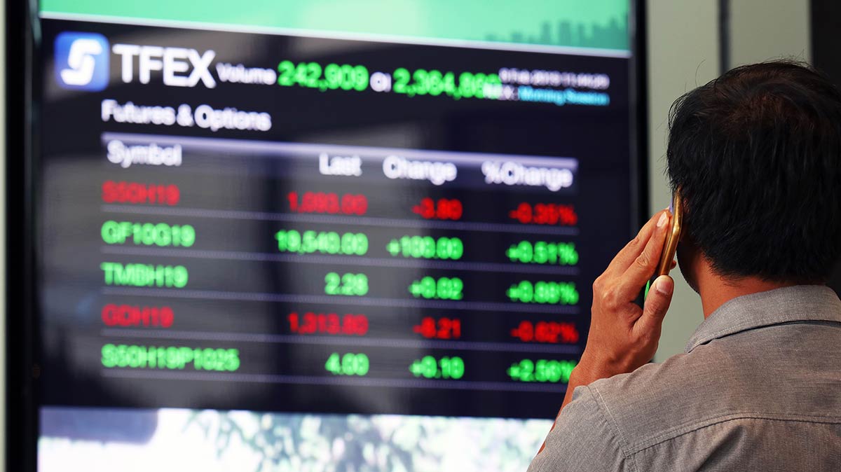 commodity price volatility
